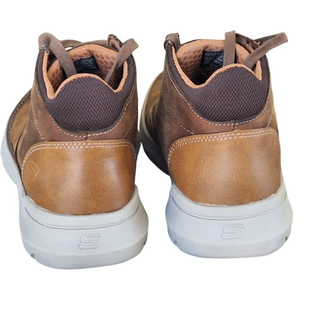 Skechers Streetwear Doveno Molens Chukka LaceUp Boot Lightweight Brown Leather 7